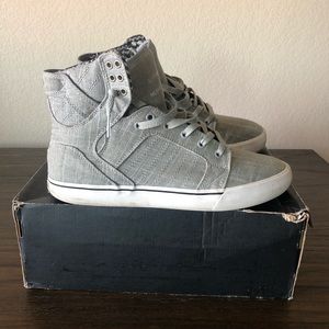 001 Supra Skytops